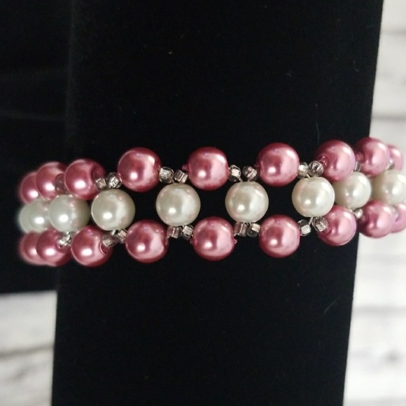 Pink & white glass pearl beaded bracelet - Picture 6 of 8